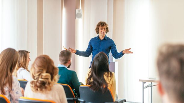 IELTS Syllabus 2024-Section-wise IELTS Exam Pattern